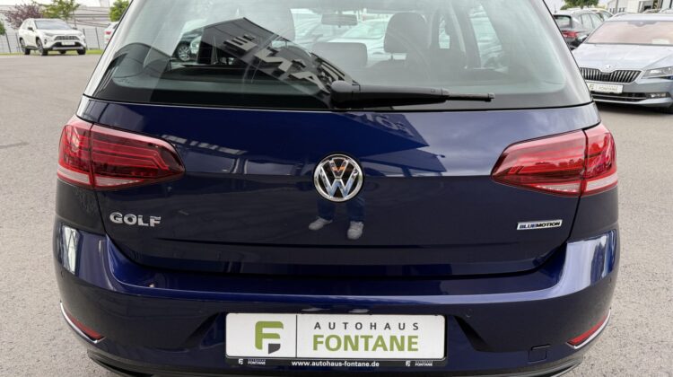Golf VII Lim. Trendline 5-türig Navi PDC