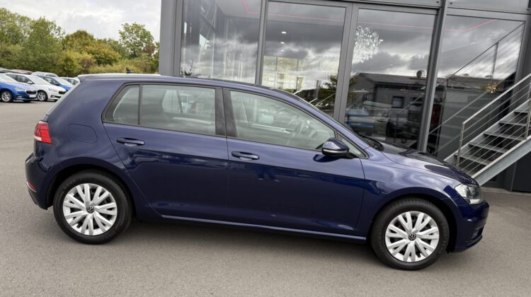 Golf VII Lim. Trendline 5-türig Navi PDC