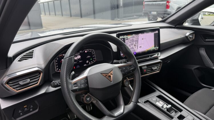Formentor VZ 4Drive Keyless Kamera E-Sitze DCC