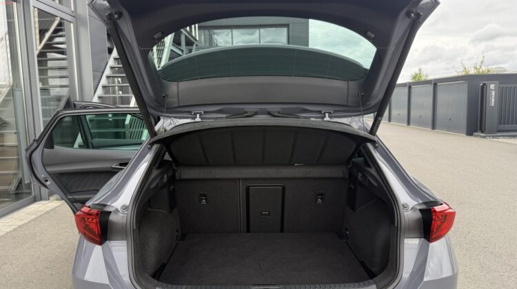 Formentor VZ 4Drive Keyless Kamera E-Sitze DCC