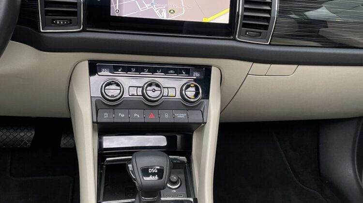 Kodiaq 2,0TSi Style 4×4 Pano Leder AHK