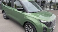 Tourneo Courier A/T Titanium Carplay AHK PDC
