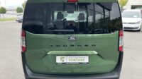Tourneo Courier A/T Titanium Carplay AHK PDC