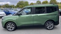 Tourneo Courier A/T Titanium Carplay AHK PDC