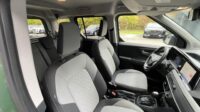 Tourneo Courier A/T Titanium Carplay AHK PDC