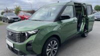 Tourneo Courier A/T Titanium Carplay AHK PDC