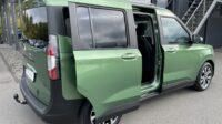 Tourneo Courier A/T Titanium Carplay AHK PDC
