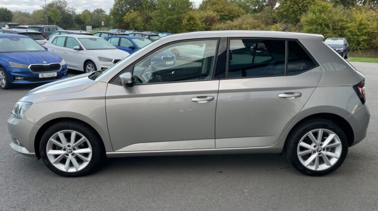 Fabia 1,4TDi Joy Navi SHZ 2xPDC Alu