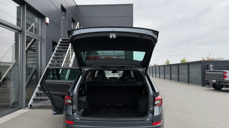 Kodiaq 2.0 TDI Sportline 4×4 Pano AHK 360° LED
