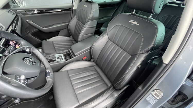 Superb Combi 2,0TSi L&K 4×4 Pano Canton AHK ACC