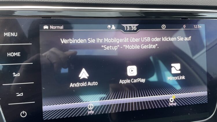 Superb Combi 2,0TSi L&K 4×4 Pano Canton AHK ACC