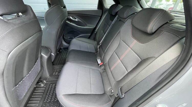 i30 1,5 6-Gang N-Line Navi AHK Sitzheizung Lenkradheizung