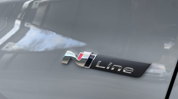 i30 1,5 6-Gang N-Line Navi AHK Sitzheizung Lenkradheizung