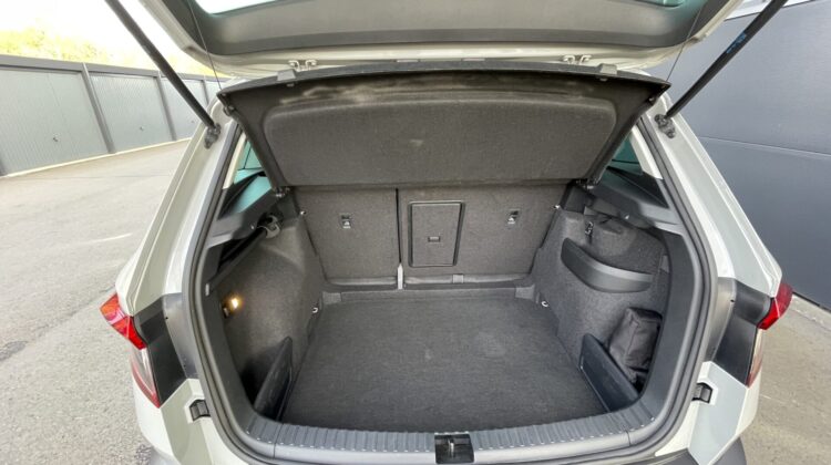 Karoq 2,0TDi Ambition 4×4 DSG Navi AHK Sitzhz