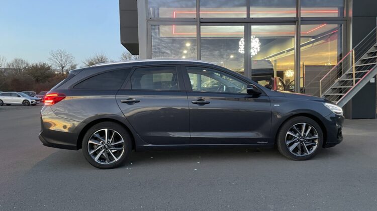 i30 1,5 DCT CW Edition 30+ AHK Navi Sitzhz Apple