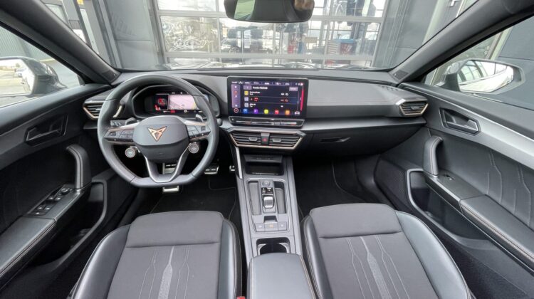 Formentor VZ 4Drive Pano Brembo Beats 360°