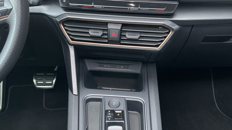 Formentor VZ 4Drive Pano Brembo Beats 360°