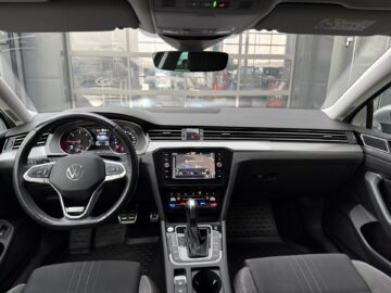 Passat Variant Alltrack 4Motion Navi AHK Kamera
