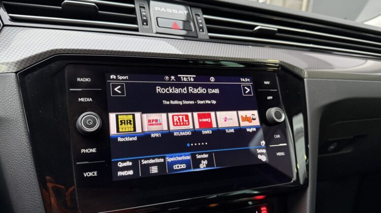 Passat Variant Alltrack 4Motion Navi AHK Kamera