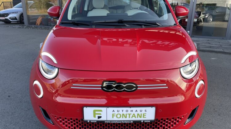 500e 3+1 La Prima Glasdach Leder Key Navi