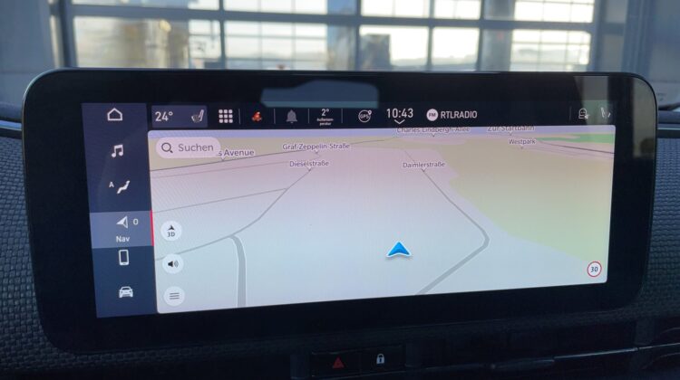 500e 3+1 La Prima Glasdach Leder Key Navi