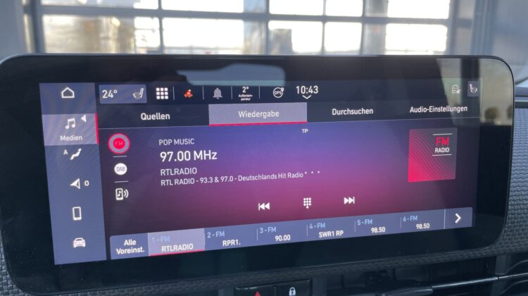 500e 3+1 La Prima Glasdach Leder Key Navi