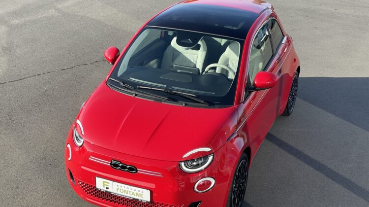 500e 3+1 La Prima Glasdach Leder Key Navi