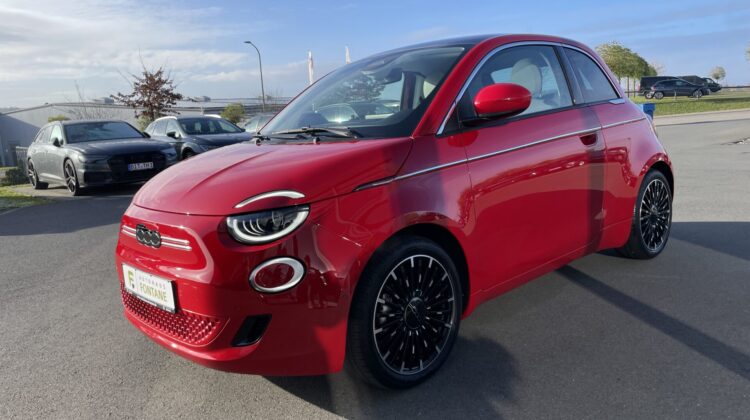 500e 3+1 La Prima Glasdach Leder Key Navi