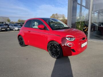 500e 3+1 La Prima Glasdach Leder Key Navi