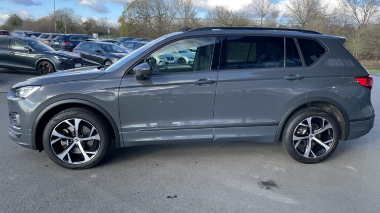 Tarraco 2,0TSi FR 4Drive Pano 360°Alcantara 19″ Alu