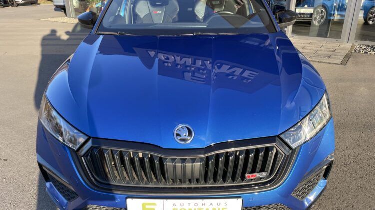 Octavia 2,0TSi Limousine RS 19″Alcantara Massage