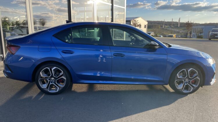 Octavia 2,0TSi Limousine RS 19″Alcantara Massage