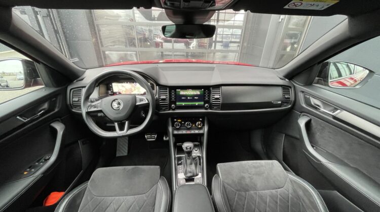 Kodiaq 2,0TSi Sportline 4×4 Canton 19″Key ACC