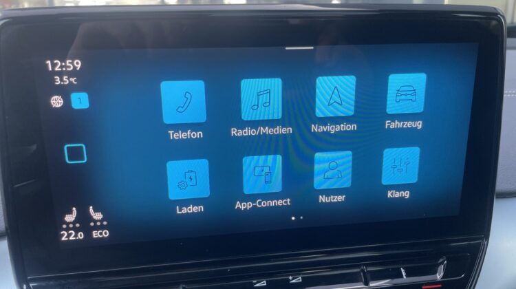 ID.4 Pro Performance 150kW Pano Wärmep. IQ AHK