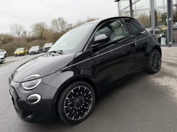 500e La Prima Pano Navi Kamera LED JBL Sound ACC