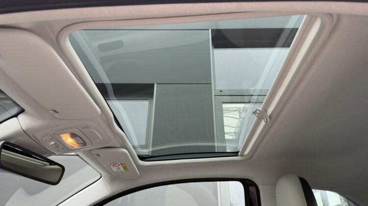 500e La Prima Pano Navi Kamera LED JBL Sound ACC