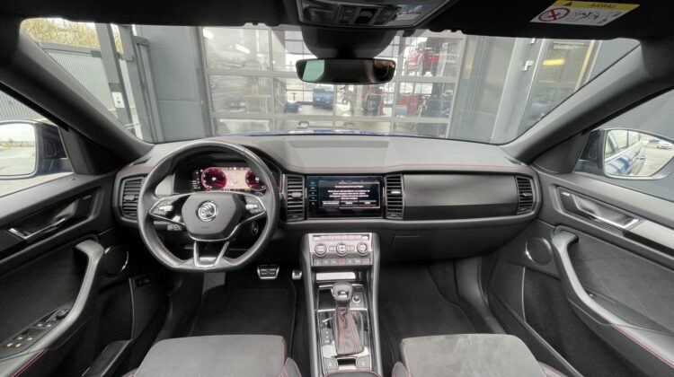 Kodiaq 2,0TSi RS 4×4 AHK Pano Canton Standhz DCC