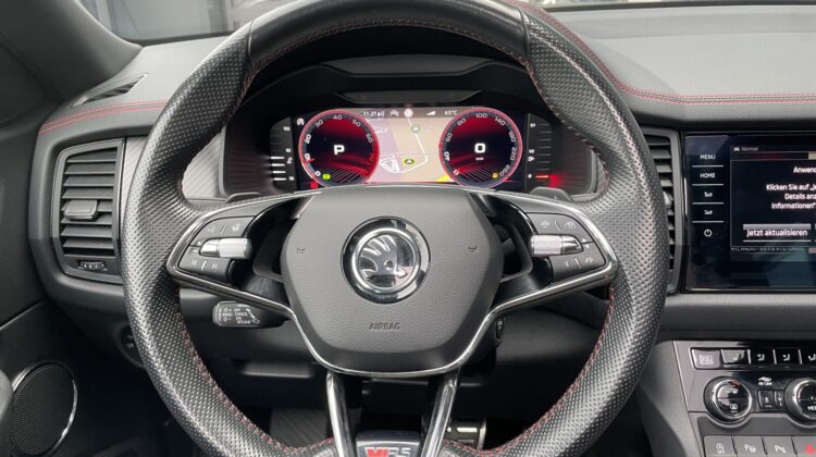 Kodiaq 2,0TSi RS 4×4 AHK Pano Canton Standhz DCC