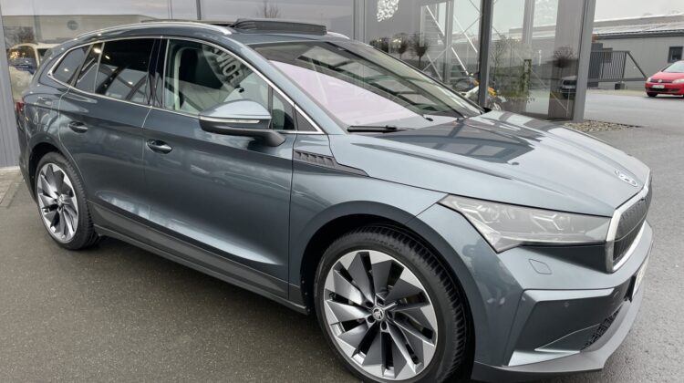 Enyaq iV80 Wärmep.AHK Pano Matrix HUD