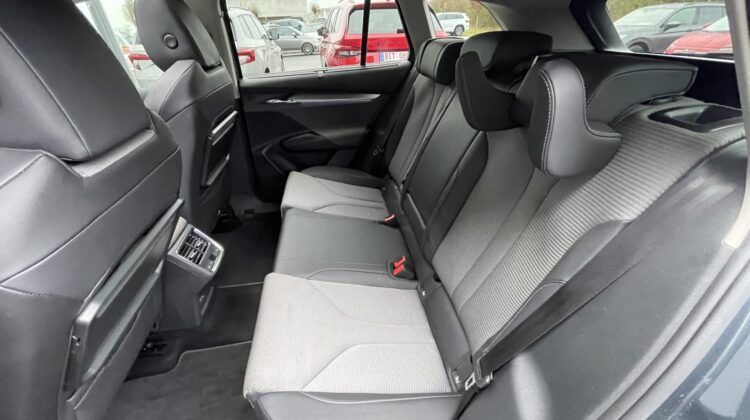 Enyaq iV80 Wärmep.AHK Pano Matrix HUD