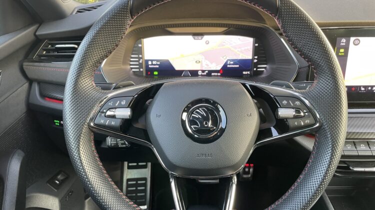 Octavia Combi 2,0TSi RS Canton AHK DCC Head-Up