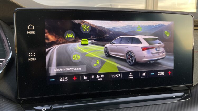 Octavia Combi 2,0TSi RS Canton AHK DCC Head-Up