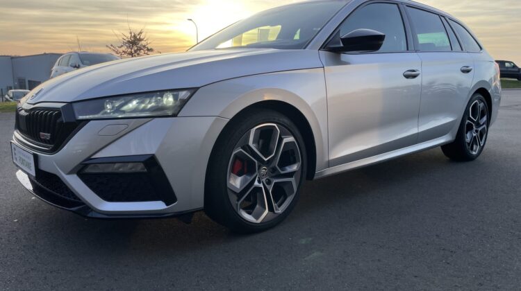 Octavia Combi 2,0TSi RS Canton AHK DCC Head-Up