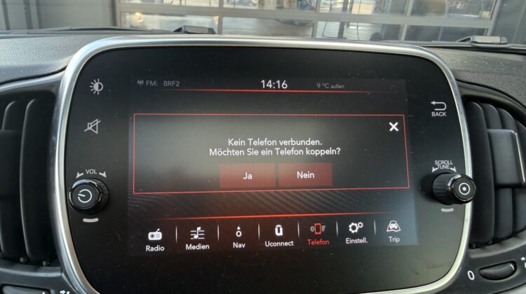 595 Turismo Vollleder Akrapovic Beats Xenon Navi