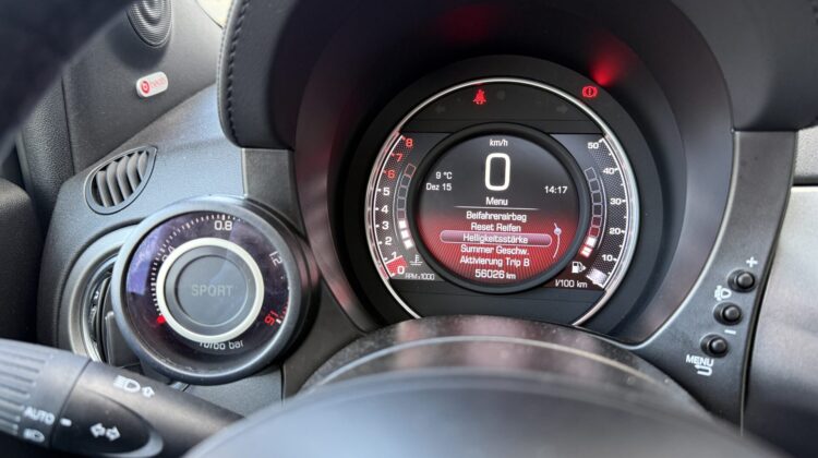 595 Turismo Vollleder Akrapovic Beats Xenon Navi