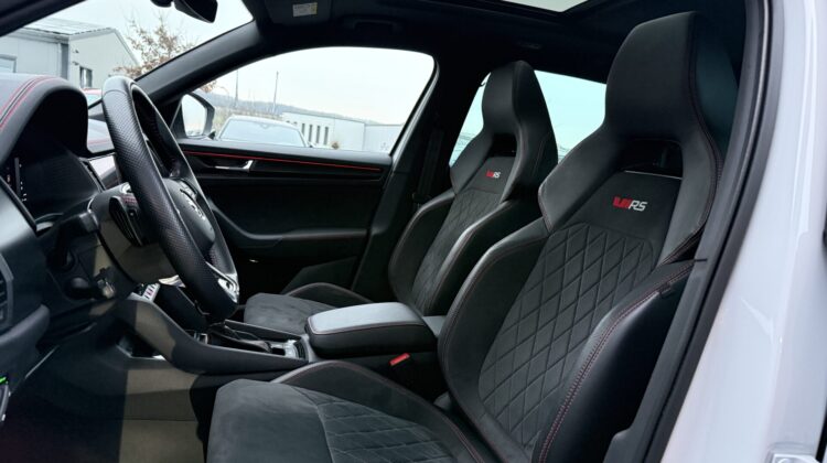 Kodiaq 2,0TSi RS 4×4 Pano Columbus Alcantara ACC