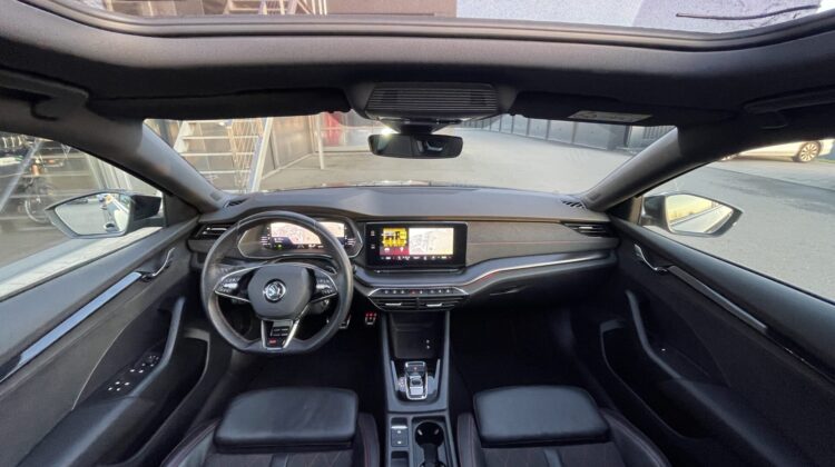 Octavia Combi 2,0TSi RS Pano 360°DCC AHK Massage