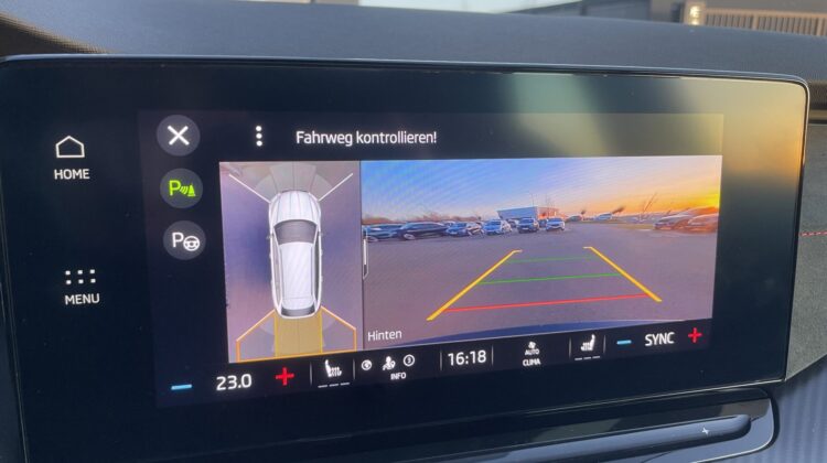 Octavia Combi 2,0TSi RS Pano 360°DCC AHK Massage