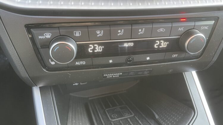 Arona 1,5TSi DSG FR Navi LED ACC Sitzhz PDC