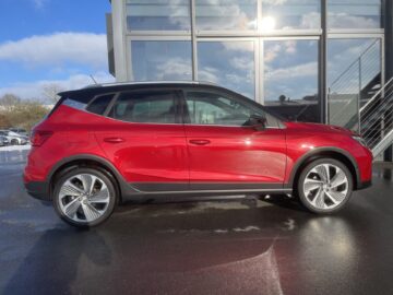 Arona 1,5TSi DSG FR Navi LED ACC Sitzhz PDC